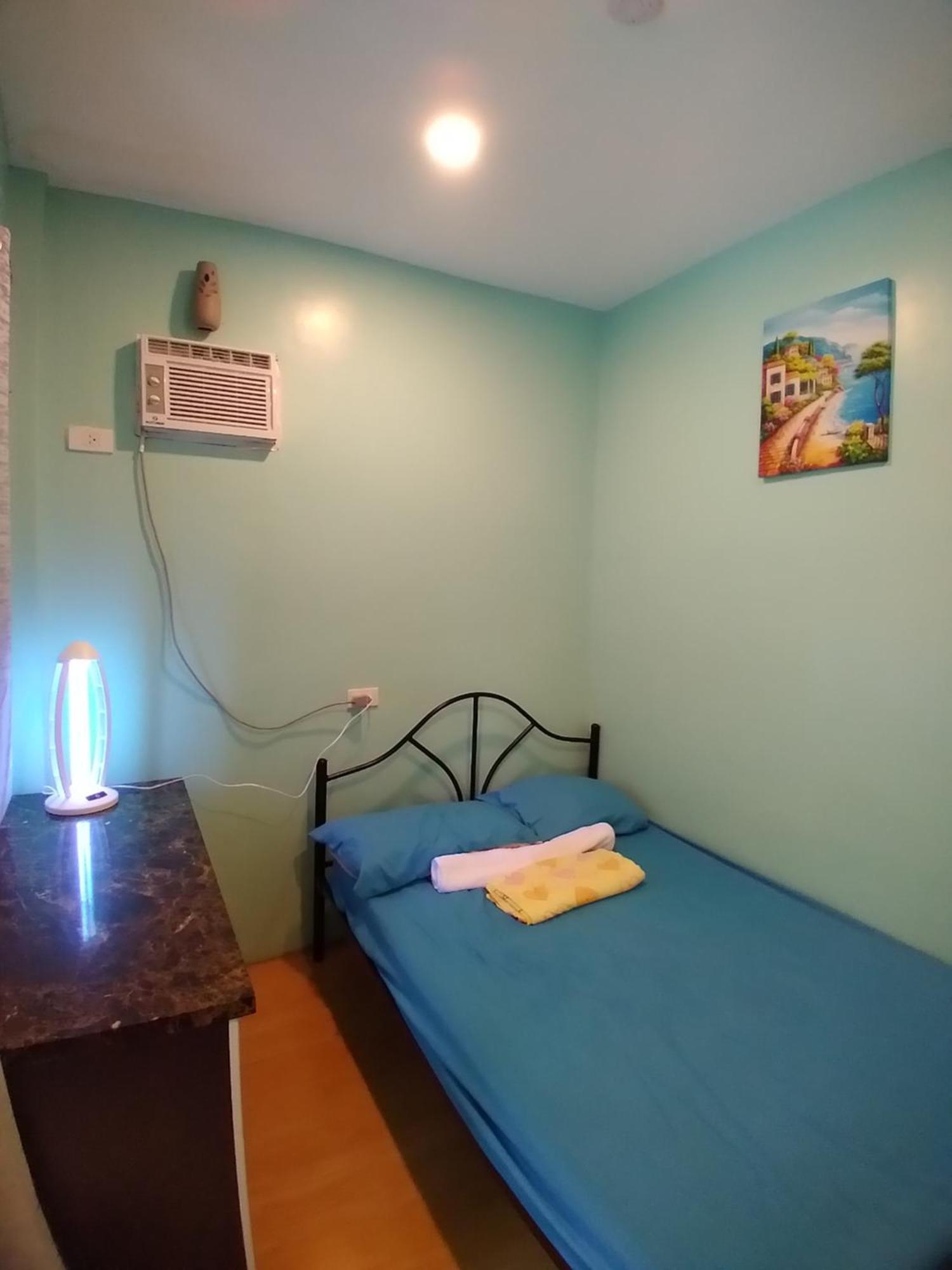 Azulea Lodging House Oslob Rom bilde
