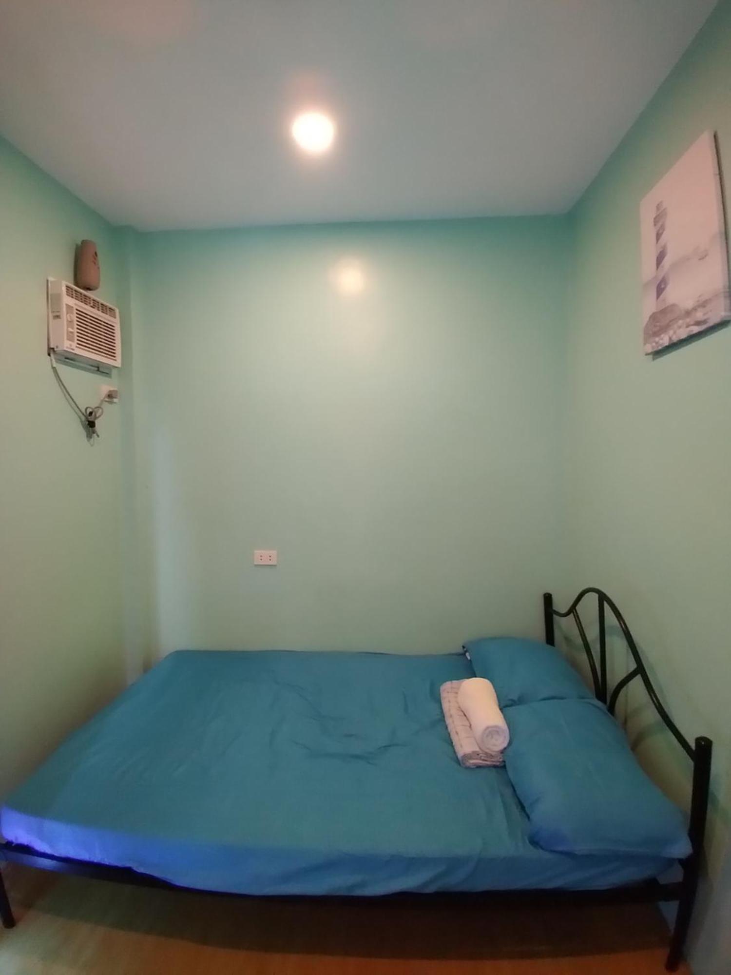 Azulea Lodging House Oslob Rom bilde